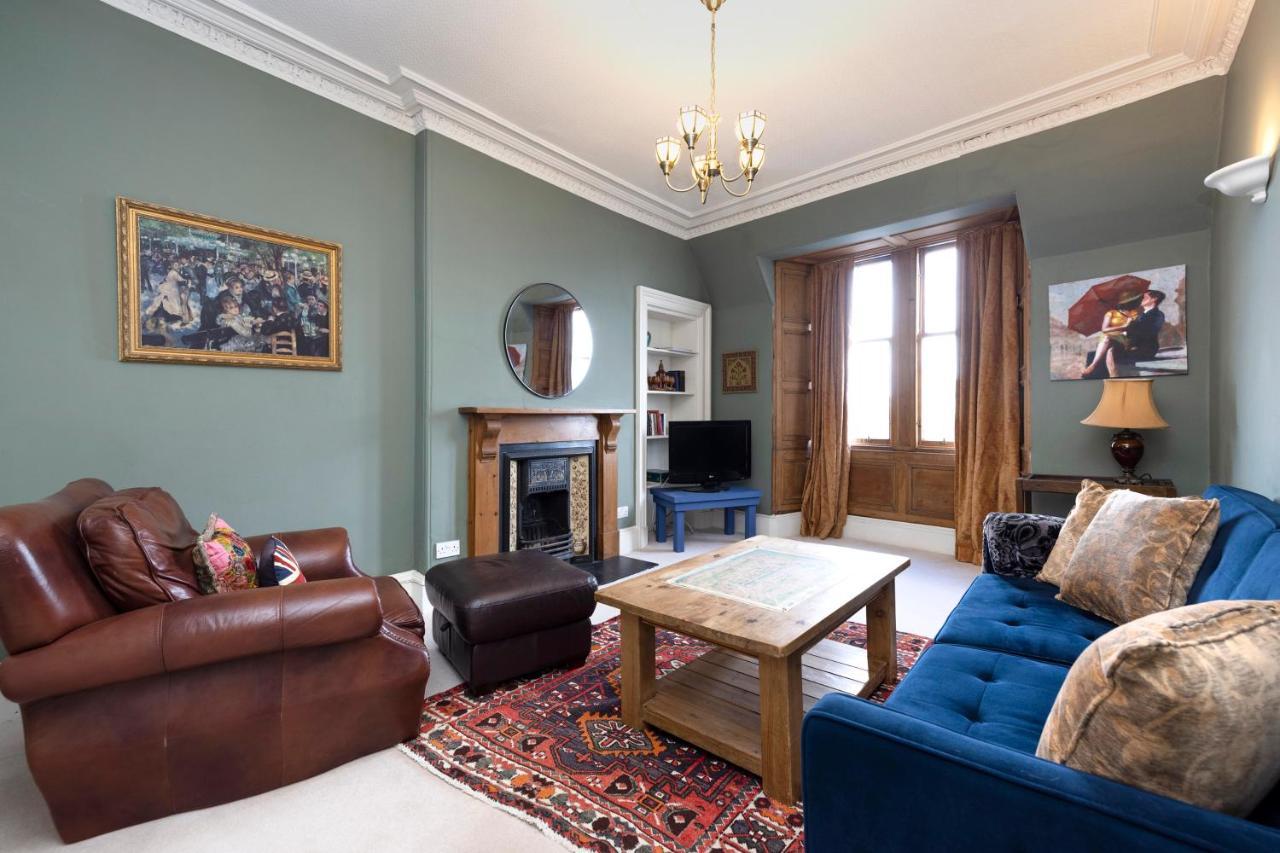 Joivy Old Town 1-Bed Apartment With Stunning Views Edinburgh Ngoại thất bức ảnh